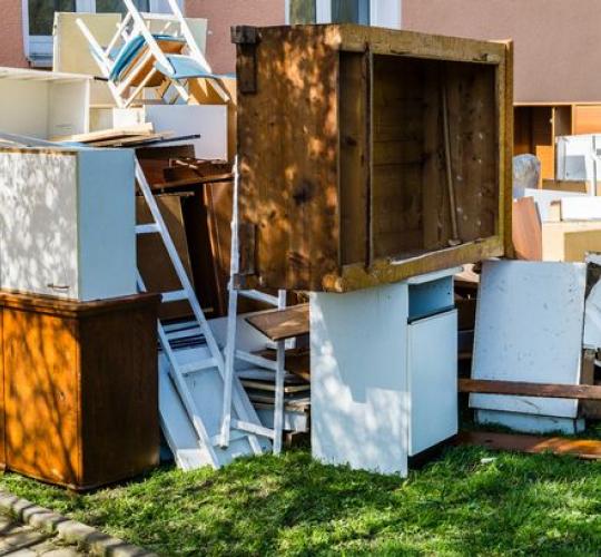 Primename apie rugpjūčio mėn. Šiaulių mieste, vykdomą didelių gabaritų atliekų surinkimą apvažiavimo būdu!